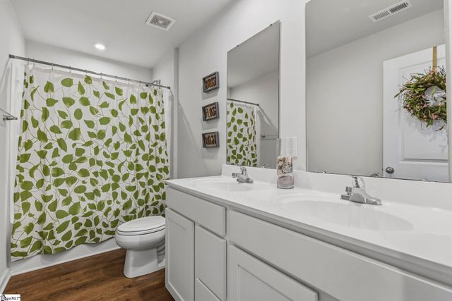 294 Utica Bend Court, Seneca, SC 29678