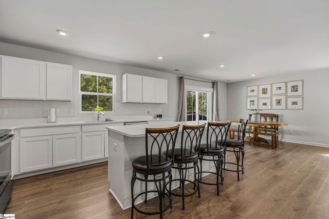 294 Utica Bend Court, Seneca, SC 29678