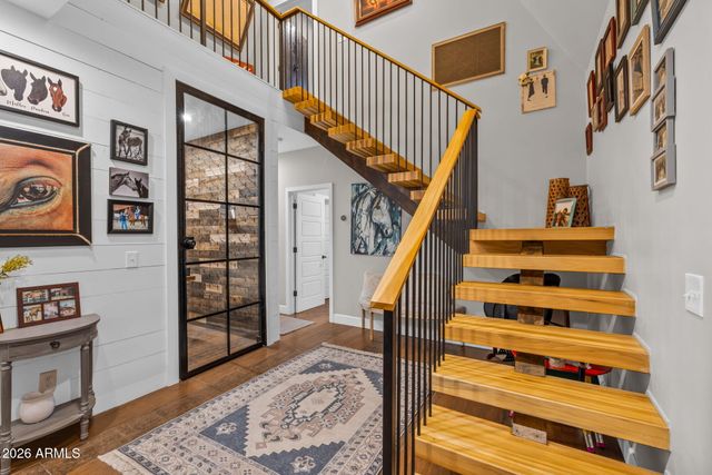 4402 E TURNEY Avenue, Phoenix, AZ 85018