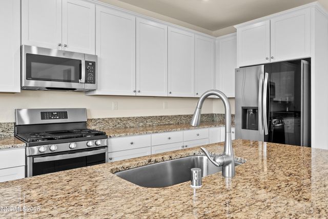 2234 Great Bluffs Lane, Sparks, NV 89436