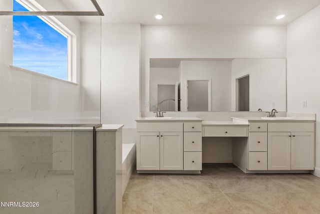2234 Great Bluffs Lane, Sparks, NV 89436