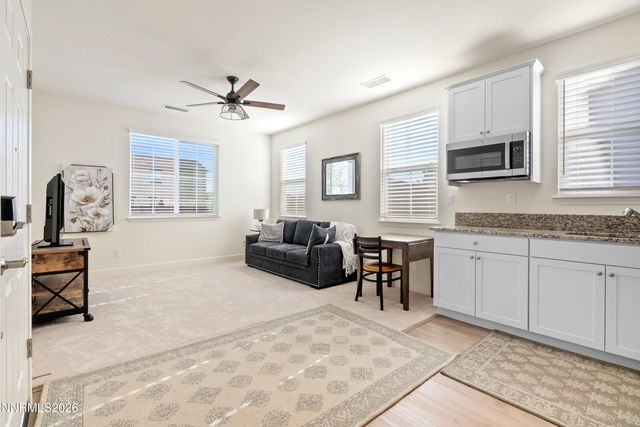 2234 Great Bluffs Lane, Sparks, NV 89436