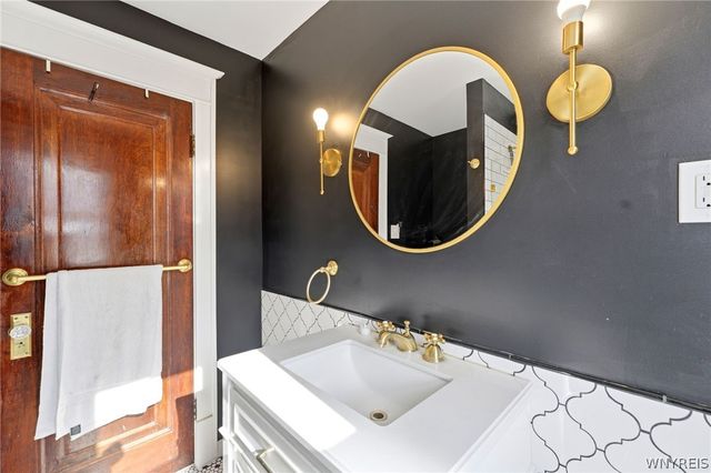 167 Hamlin Road, Buffalo, NY 14208