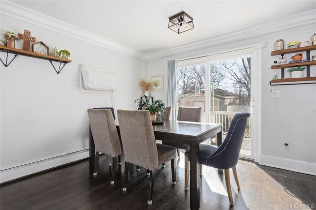 254 40th Street, Copiague, NY 11726