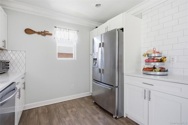 254 40th Street, Copiague, NY 11726