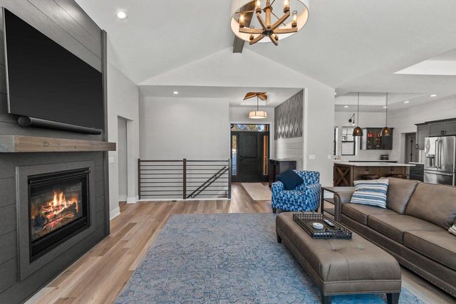 375 Pinehurst Drive, Nekoosa, WI 54457