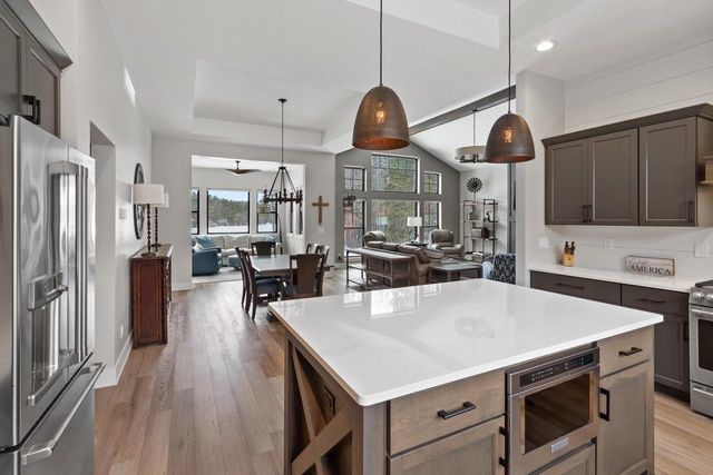 375 Pinehurst Drive, Nekoosa, WI 54457