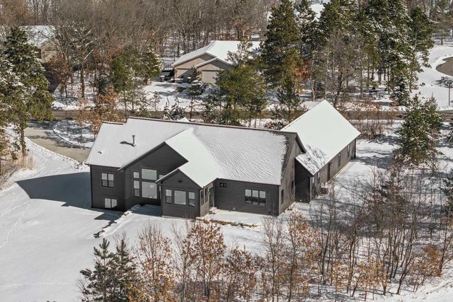 375 Pinehurst Drive, Nekoosa, WI 54457