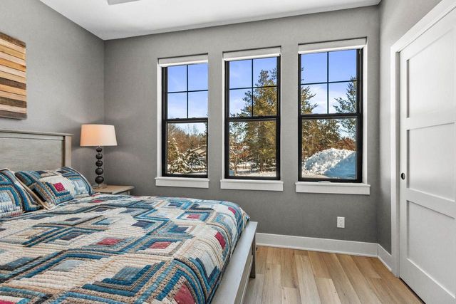 375 Pinehurst Drive, Nekoosa, WI 54457