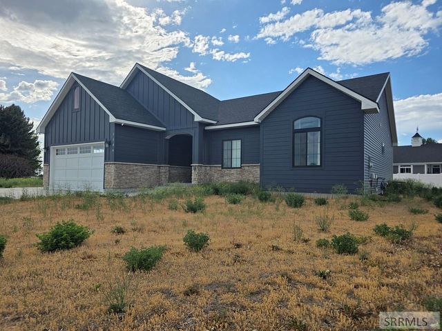 1104 Cypress Loop, Rexburg, ID 83440