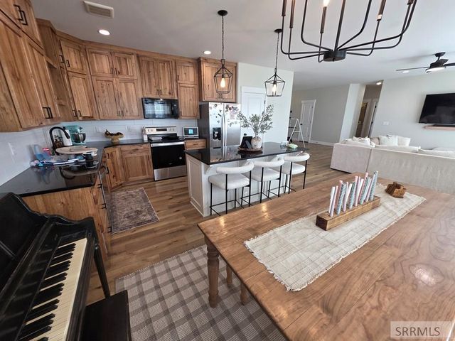 1104 Cypress Loop, Rexburg, ID 83440