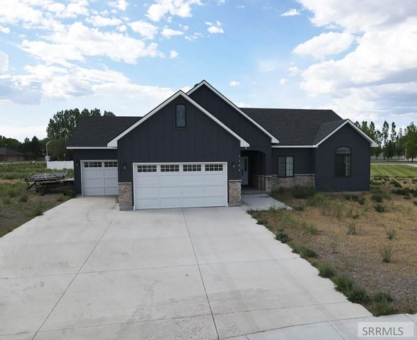 1104 Cypress Loop, Rexburg, ID 83440