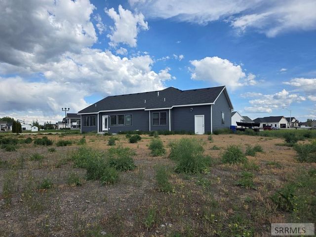 1104 Cypress Loop, Rexburg, ID 83440