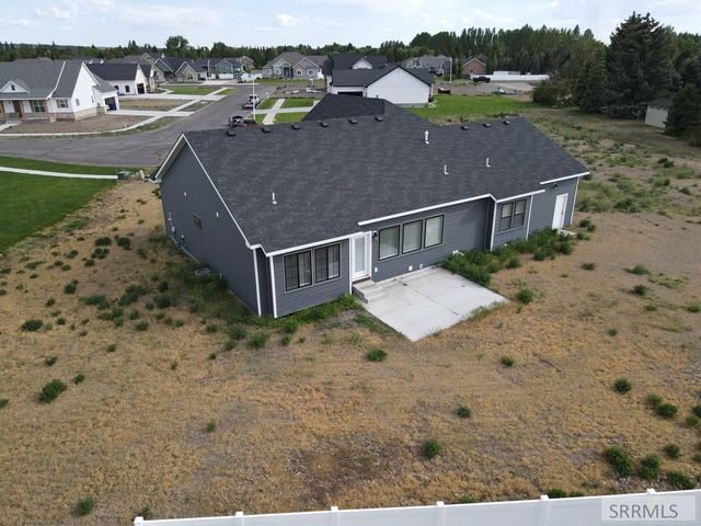 1104 Cypress Loop, Rexburg, ID 83440