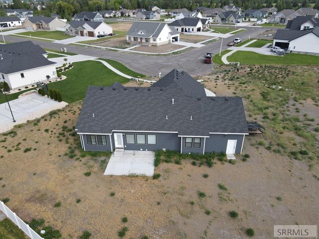 1104 Cypress Loop, Rexburg, ID 83440