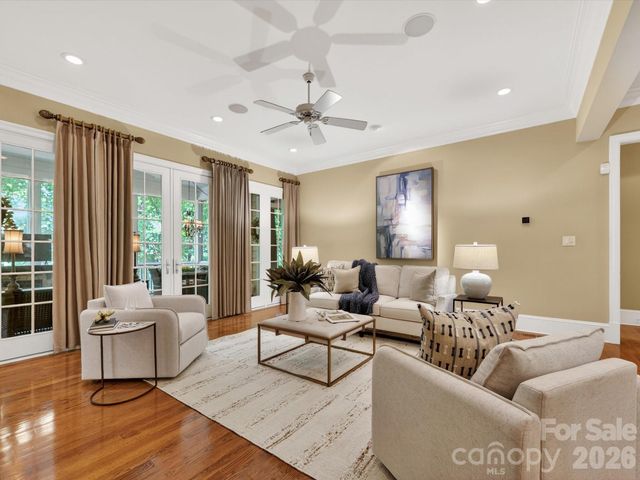 7510 Seton House Lane, Charlotte, NC 28277