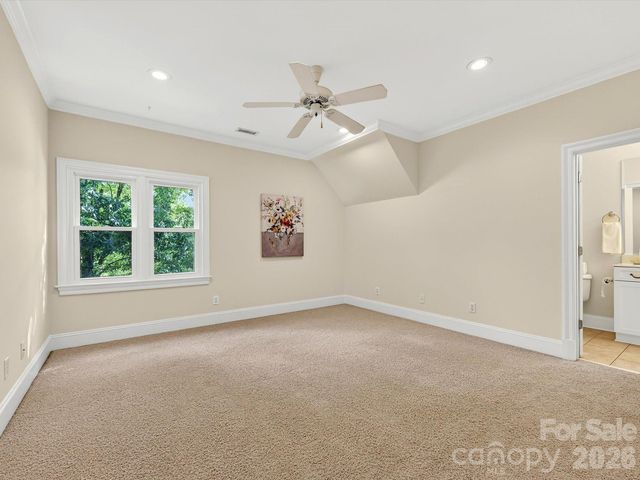 7510 Seton House Lane, Charlotte, NC 28277