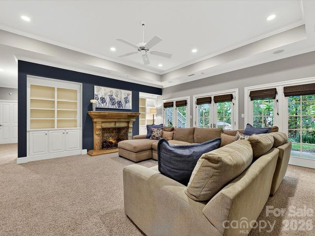 7510 Seton House Lane, Charlotte, NC 28277