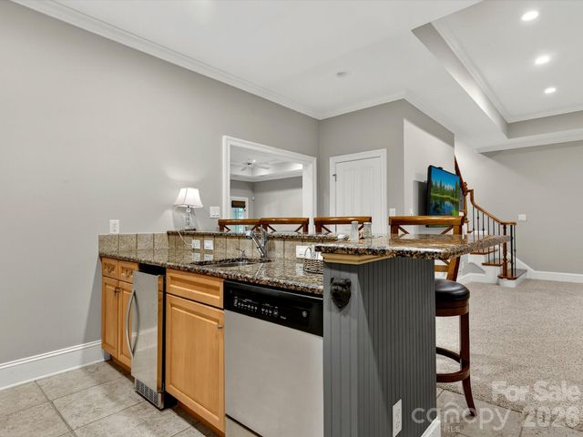 7510 Seton House Lane, Charlotte, NC 28277