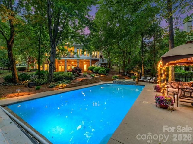7510 Seton House Lane, Charlotte, NC 28277