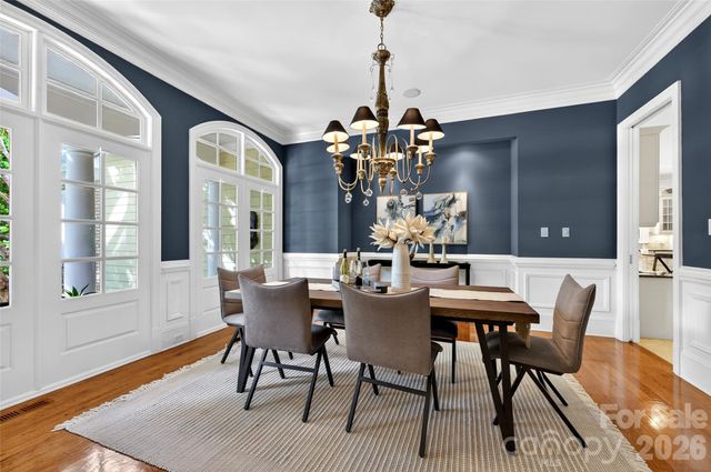 7510 Seton House Lane, Charlotte, NC 28277