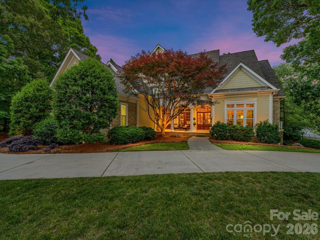 7510 Seton House Lane, Charlotte, NC 28277