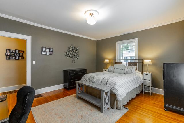 1125 S Crest Road, Rossville, GA 30741