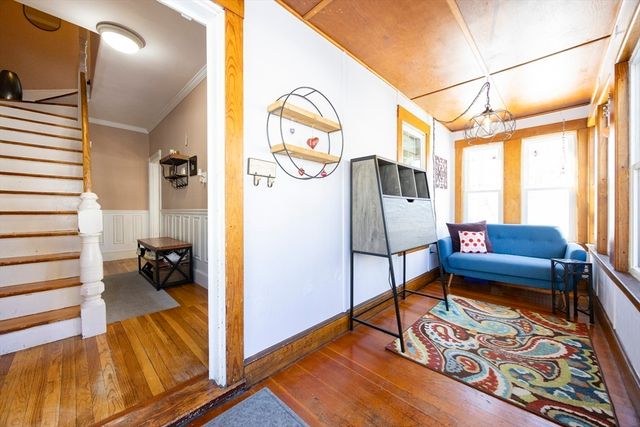 7 Elm St, Boston, MA 02136