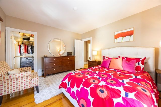 7 Elm St, Boston, MA 02136