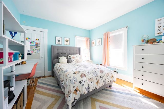 7 Elm St, Boston, MA 02136