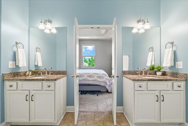 2599 Wellesley Square Dr, Thompsons Station, TN 37179