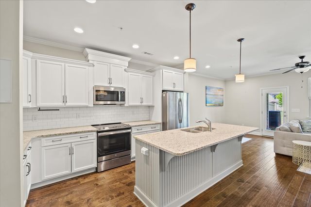 2599 Wellesley Square Dr, Thompsons Station, TN 37179