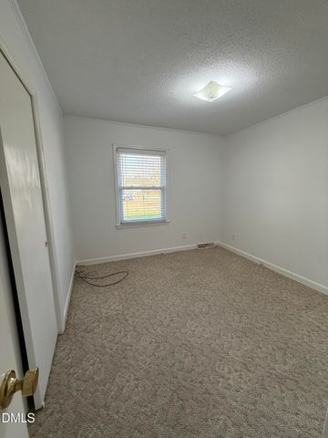 2992 Cherry Lane, Kinston, NC 28504