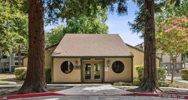151 Del Verde Cir #3, Sacramento, CA 95833