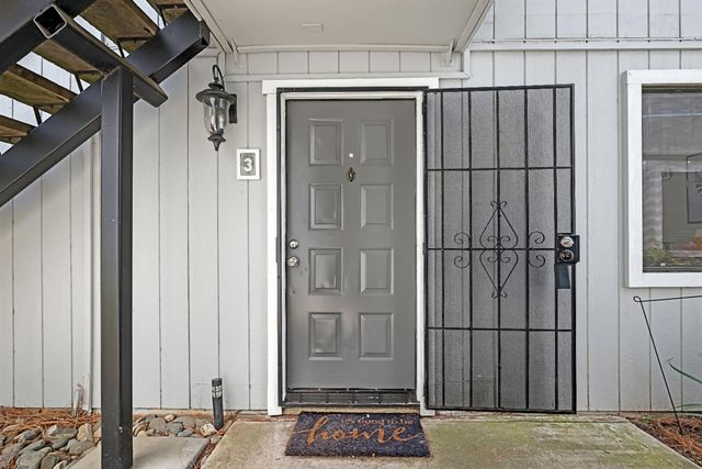 151 Del Verde Cir #3, Sacramento, CA 95833