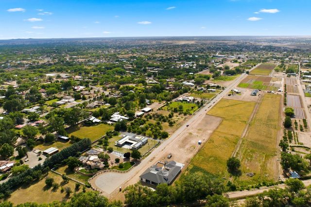 21 E Alary Lane, Corrales, NM 87048