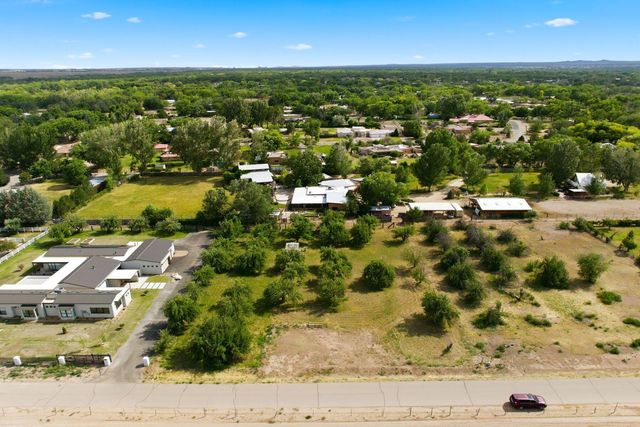 21 E Alary Lane, Corrales, NM 87048