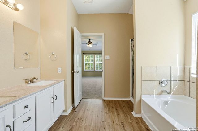 2219 Red Rock Crossing, San Antonio, TX 78245