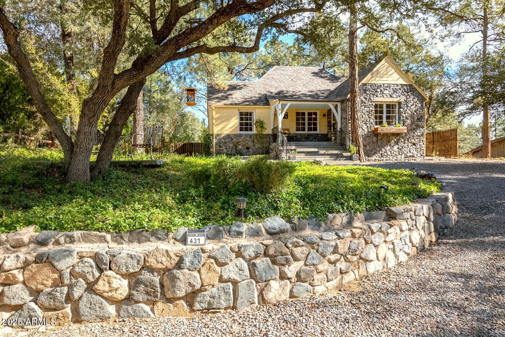431 HIGHLAND Avenue, Prescott, AZ 86303