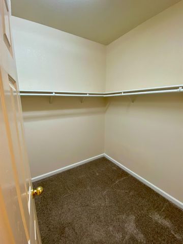 390 Greg Thatch Cir, Sacramento, CA 95835