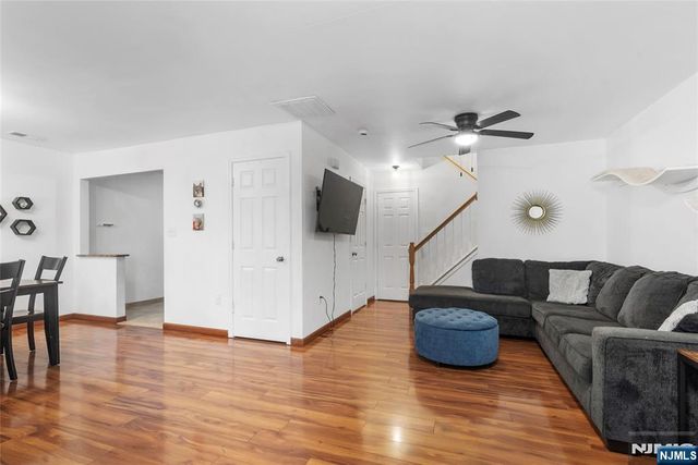 1143 Stafford Street, Mahwah, NJ 07430