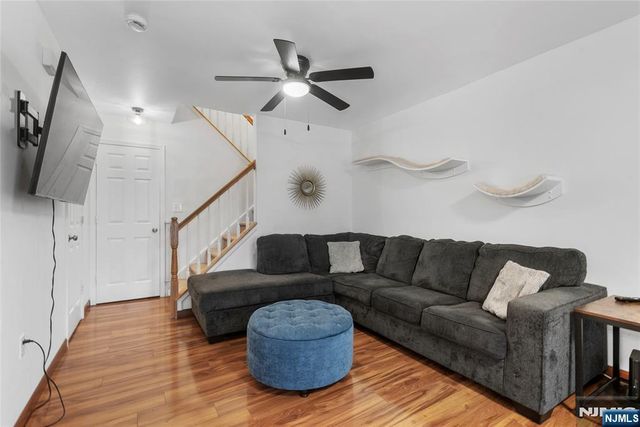 1143 Stafford Street, Mahwah, NJ 07430