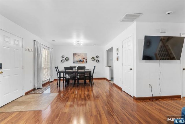 1143 Stafford Street, Mahwah, NJ 07430