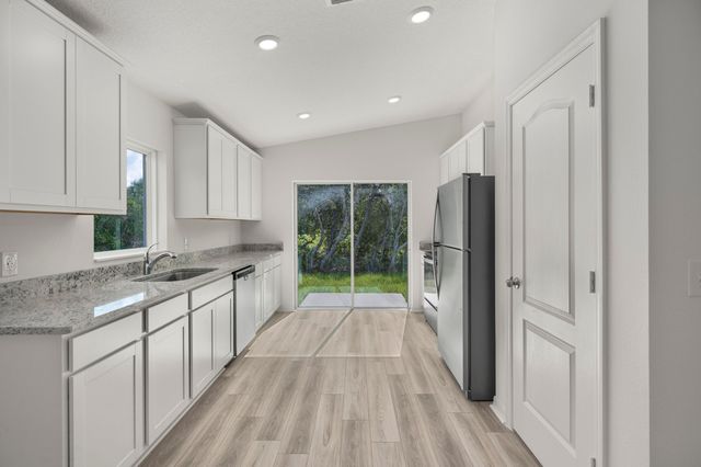 5717 Palm Drive, Fort Pierce, FL 34982