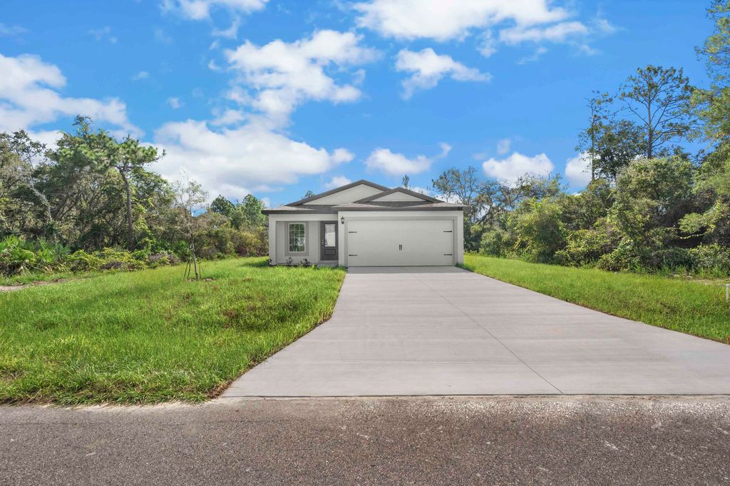 5717 Palm Drive, Fort Pierce, FL 34982