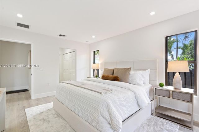 222 SW 3rd Terrace, Dania Beach, FL 33004