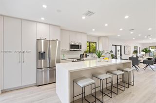 222 SW 3rd Terrace, Dania Beach, FL 33004