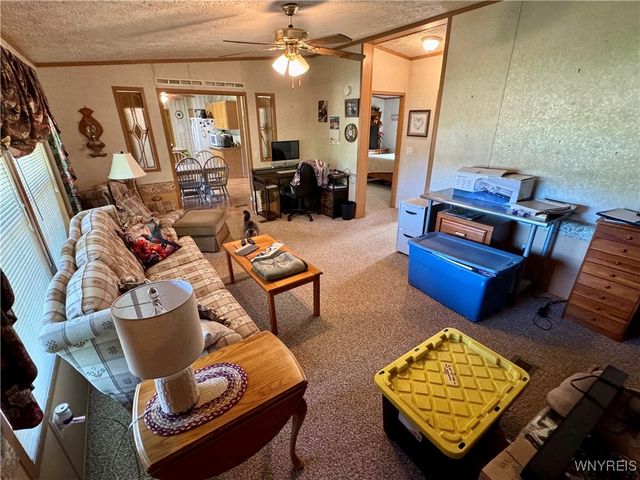 3023 Springview Dr, Newfane, NY 14108