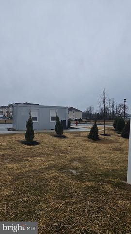 10 REAGAN LN, Westampton, NJ 08060