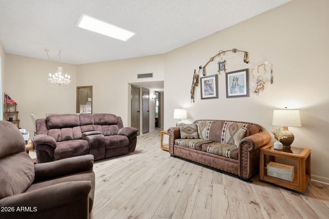 13817 N 109TH Avenue, Sun City, AZ 85351